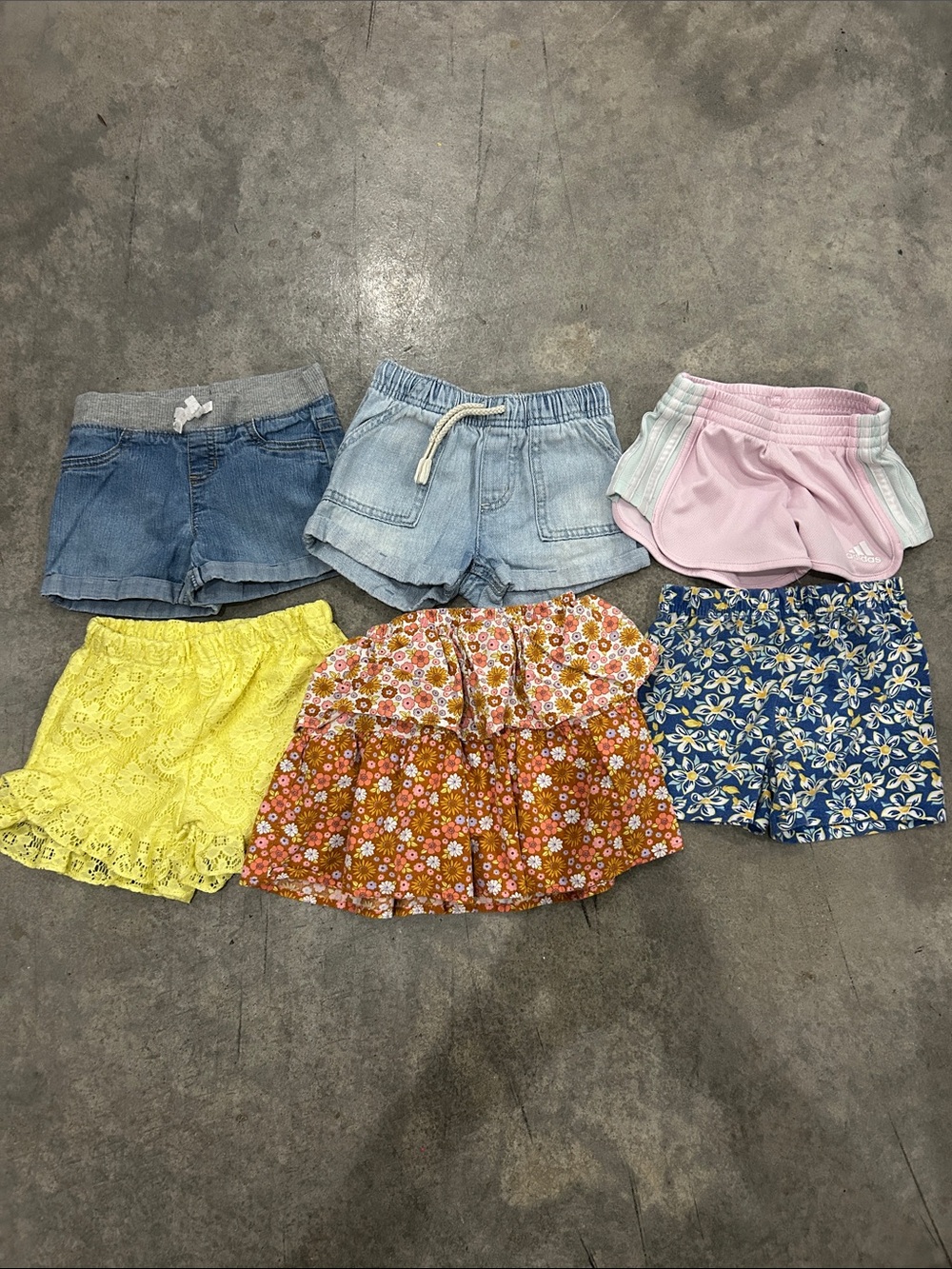 Girls 3T/4T Lot of Shorts and Skirt